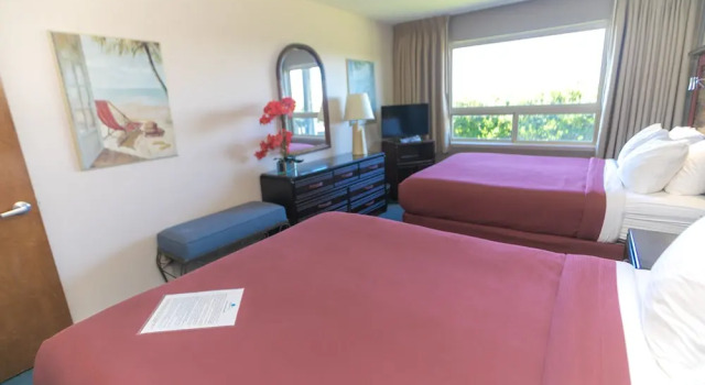 Люкс c 1 комнатой с балконом Canterbury Inn