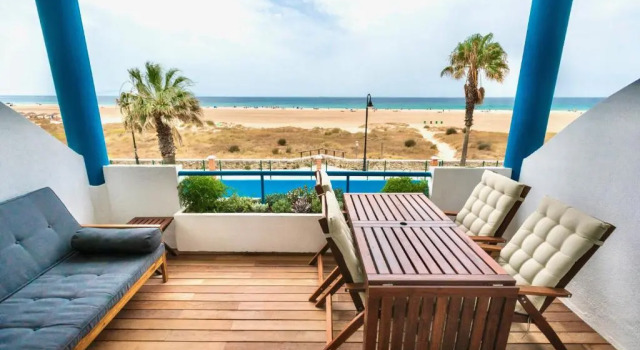 Апартаменты с видом на море Lances Beach Penthouses