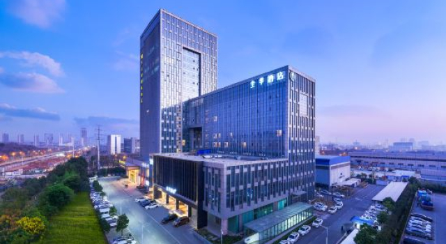 JI Hotel (Wuhan Guanggu Third Road Xiaomi Science and Technology Park), Prenota Hotel Hotel a Hubei con parcheggio, Parcheggio