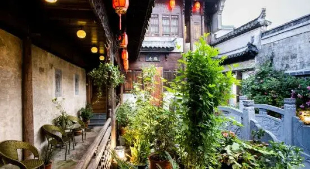 Fan's Courtyard Hostel, Забронировать Хостел Хостелы Хуаншань, Хостел