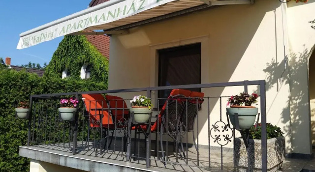 FaDóra Apartman, Rezervovat Apartmán Tihany 