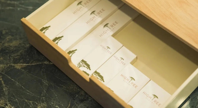 Двухместный люкс с балконом и с видом на сад High Tree Resort Co.,Ltd.