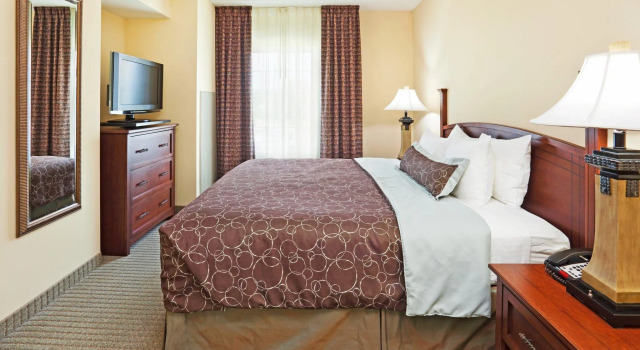 Номер Standard Staybridge Suites-Knoxville Oak Ridge by IHG