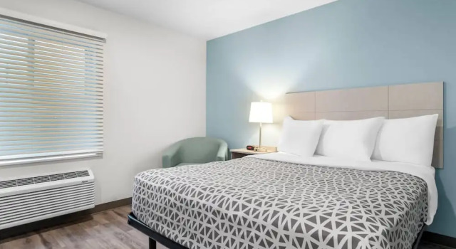 Двухместный люкс Woodspring Suites Elkhart