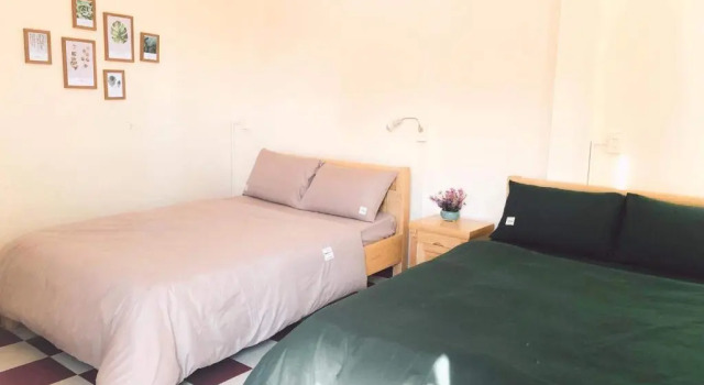 Nụ Cười Xinh, Prenota Hotel Da Lat Lam Dong