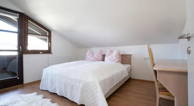 Schöne 4-Zimmer Wohnung mitten in den Alpen