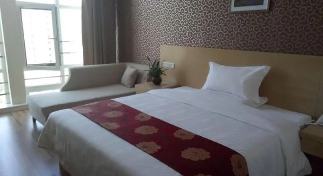 Двухместный номер Standard GreenTree Alliance Yinchuan South Bus Station Hotel