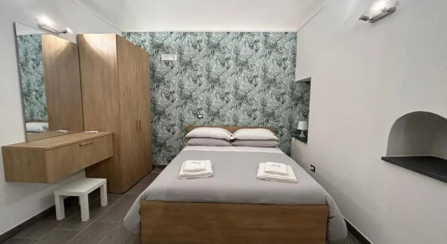 B&B Simplicity 10 MIN from POMPEI