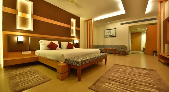 Hotel Kanha’s Palm Springs, Забронировать Отель Отели штата Махараштры 3 звезды, 3*