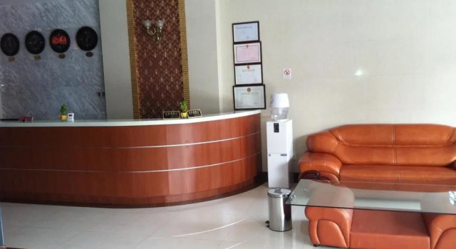 Shanghai Yueshen Hotel, Varaa Hotelli Yangpu 