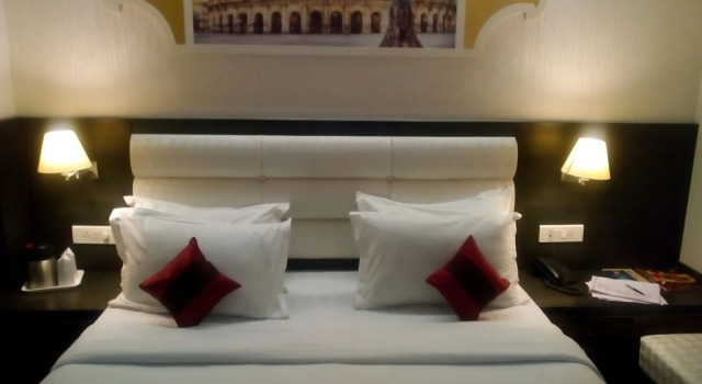 Hotel Madhurima