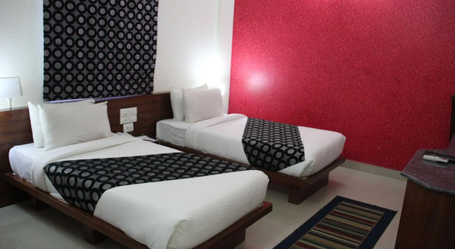 Sunray Hotel, Rezervovat Hotel Bangalore Bangalore