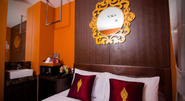 Номер Standard Violet Tower at Khaosan Palace