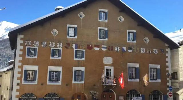 Hotel Crusch Alva, Rezervați Hotel Zuoz 