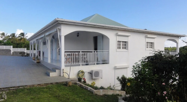 Apartment With one Bedroom in Capesterre de Marie Galante, With Enclos, Забронировать Апартаменты/квартира Капестер-де-Мари-Галант Мари Галант