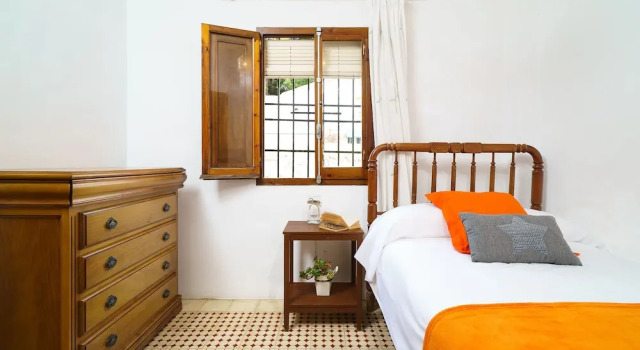 Book It Villa Clara Moraira, Prenota Villa Moraira Costa Blanca