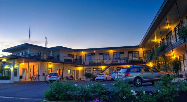 Bathurst Explorers Motel, Забронировать Мотель Батерст Central West NSW, рядом с Boundary Road Reserve
