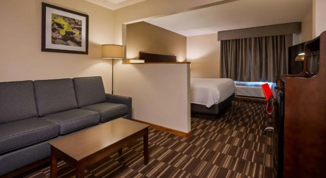 Номер Standard Best Western University Inn