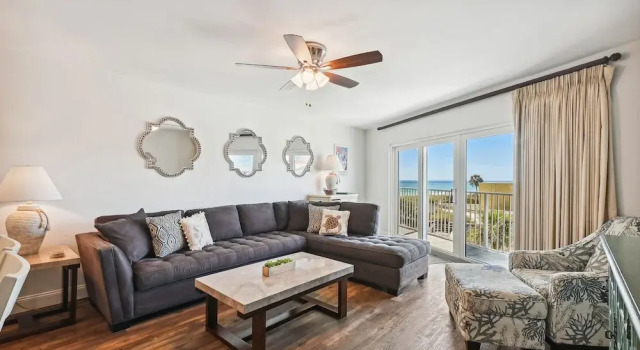 Seacrest 301AB is a 3 BR Gulf front on Okaloosa Island by RedAwning, Book Feriehus Fort Walton Beach Emerald Coast