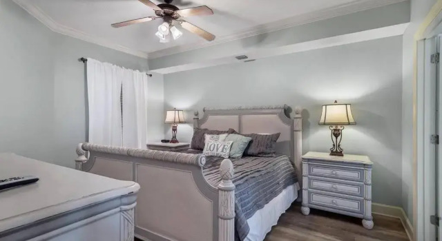 Phoenix on the Bay 2206- Elegant condo w/Lazy River Vortex Slide & Bay Views!