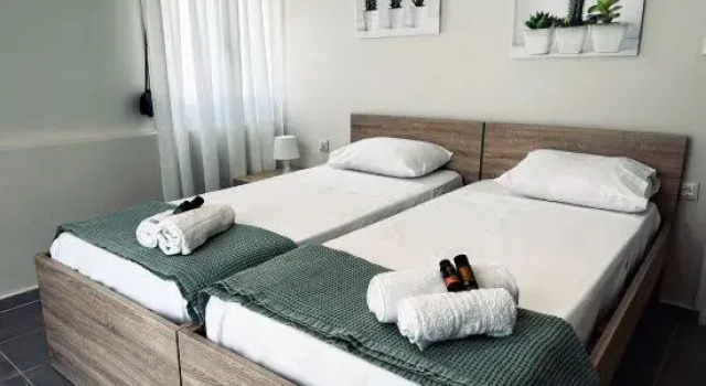 Апартаменты Lifeguard Beachfront - Luxury Flat, 30meters From Sea