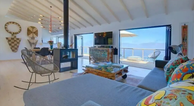 Earth Wind and Ocean 33, Reservar Casa de férias Moradias em George, Vila