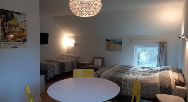 Трёхместный номер Standard B&B Les Lits de Nohaipré