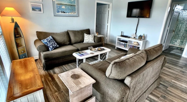 Lobster Roll 3 Bedrooms 2 Bathrooms Home, Book Feriehus Bolivar Peninsula Houston