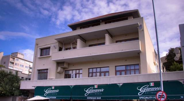 5 The Apartment