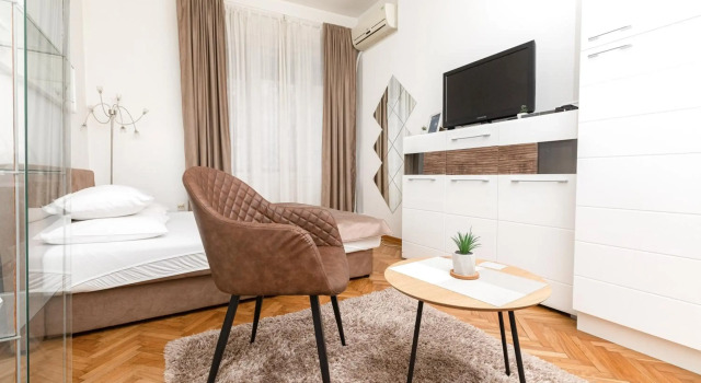 1st Belgrade Apartment, Забронировать Апартаменты/квартира Белград Центральная Сербия, рядом с Храм Святого Саввы