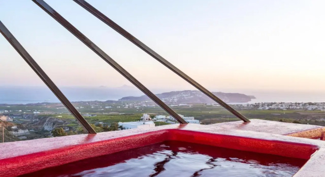 Полулюкс Art Hotel Santorini