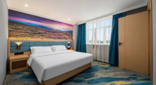 Люкс Superior Sightseeing Hotel (Urumqi Altay Road Airport Branch)