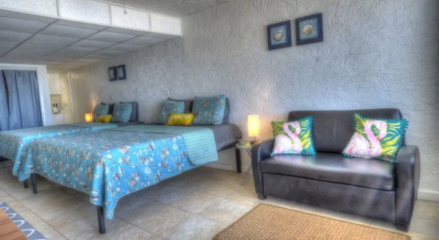 Pet Friendly Ground Level Steps to the Sand, Pool, Hot Tub, Wifi, Забронировать Апартаменты/квартира СПА-отели Панама-Сити, рядом с Аквагалерея изобразительного искусства, SPA-услуги