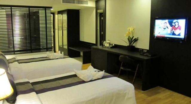 Трёхместный номер Grand Deluxe Nouvo City Hotel