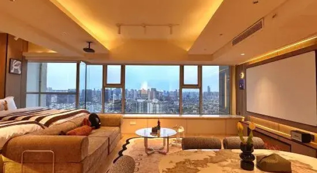 Семейный люкс с 2 комнатами Qian's House Apartments