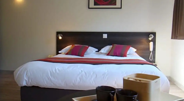Номер Executive Côté Hôtel