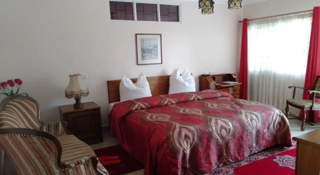 Mlima View Gardens, Rezervovat Hotel Mount Kenya National Park Eastern Province