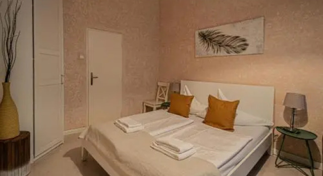 Rose Ruterra Suite, Забронировать Отель Отели Праги 4 звезды, рядом с Mozart Dinner Prague, 4*