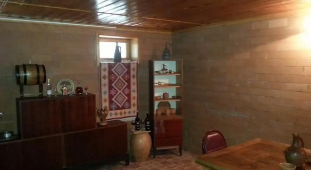 Дом отдыха и винный погреб Lago