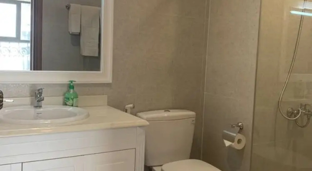 Western Hanoi Apartment - The Emerald My Dinh, Забронировать Апартаменты/квартира Апартаменты Ханоя, Апартаменты/квартира