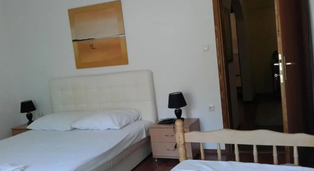 Трёхместный номер Standard Hostel Nina Mostar