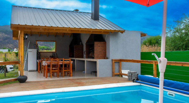 Cabañas & Apart Del Sauce, Prenota Hotel Hotel a Patagonia con piscina, Piscina