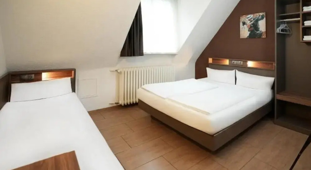 Трёхместный номер Standard Hotel Frohnhauser Hof