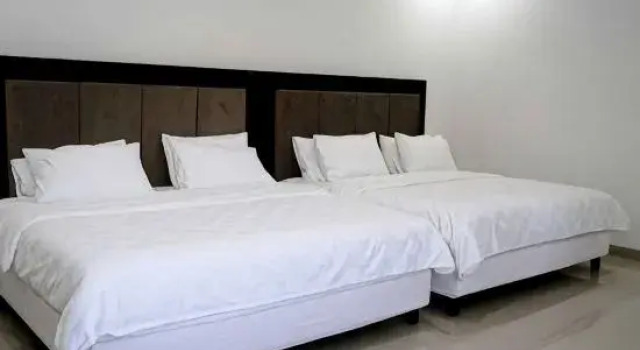 Полулюкс Bintang Guest House Lampung