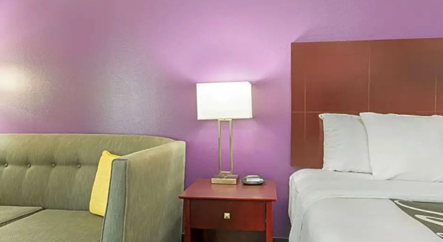 Номер Business La Quinta by Wyndham Bridge City-Orange