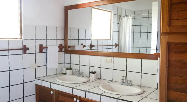 Трёхместный номер Standard Цокольный этаж с 2 комнатами Living Hotel