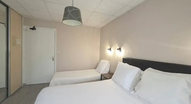 Номер Standard Hôtel Restaurant Mas Le Châtelet