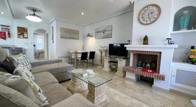 Nice Ground Floor Apartment with Communal Pool in Los Dolses LD279