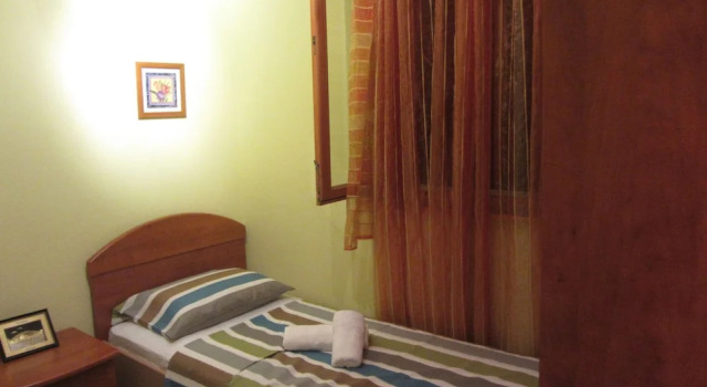 Apartment Maestral, Забронировать Апартаменты/квартира Отели Биоград-на-Мору с парковкой, рядом с Частный Пляж «Кемп Сенди», Парковка