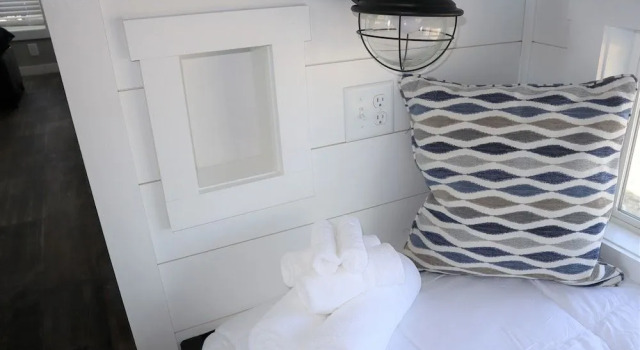 Bayfront Resort at Cross View, Book Resort Sandusky South Ohio